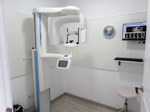 Tomógrafo 3D en clínica Family Bushin en Campoamor